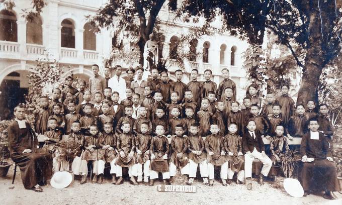 Une classe de Taberd en 1922