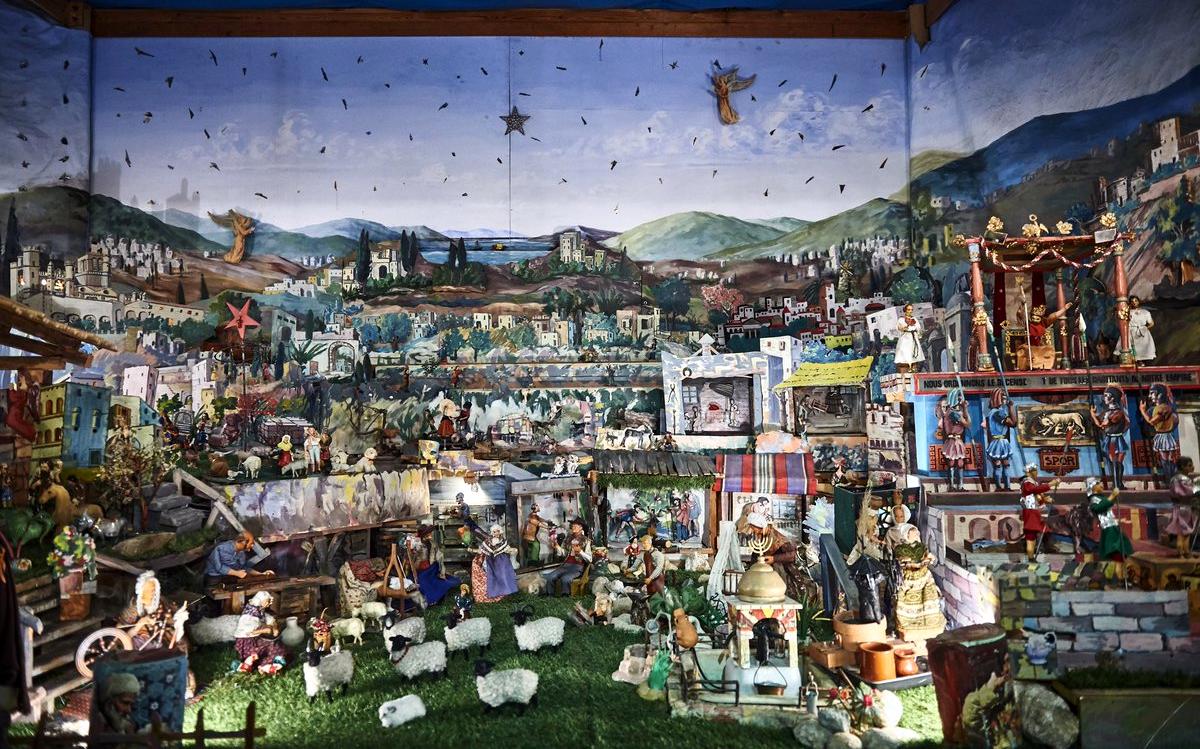 Vue générale 
                     de la crèche de Fonseranes